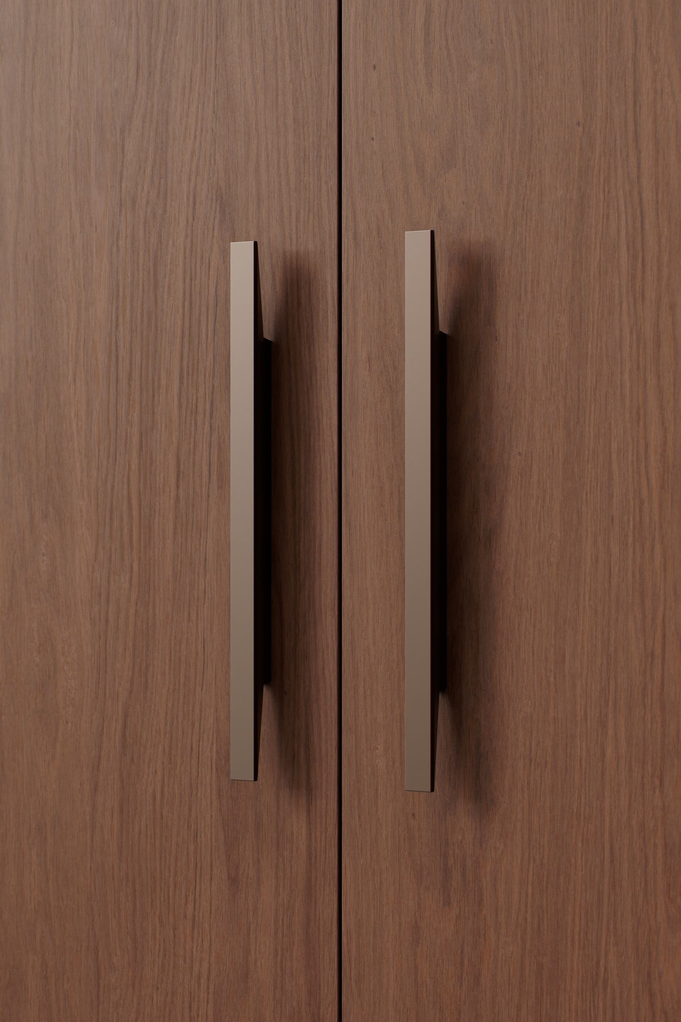 Dark Bronze "Facet" Drawer Pulls (Copy) - Euro • Knobs