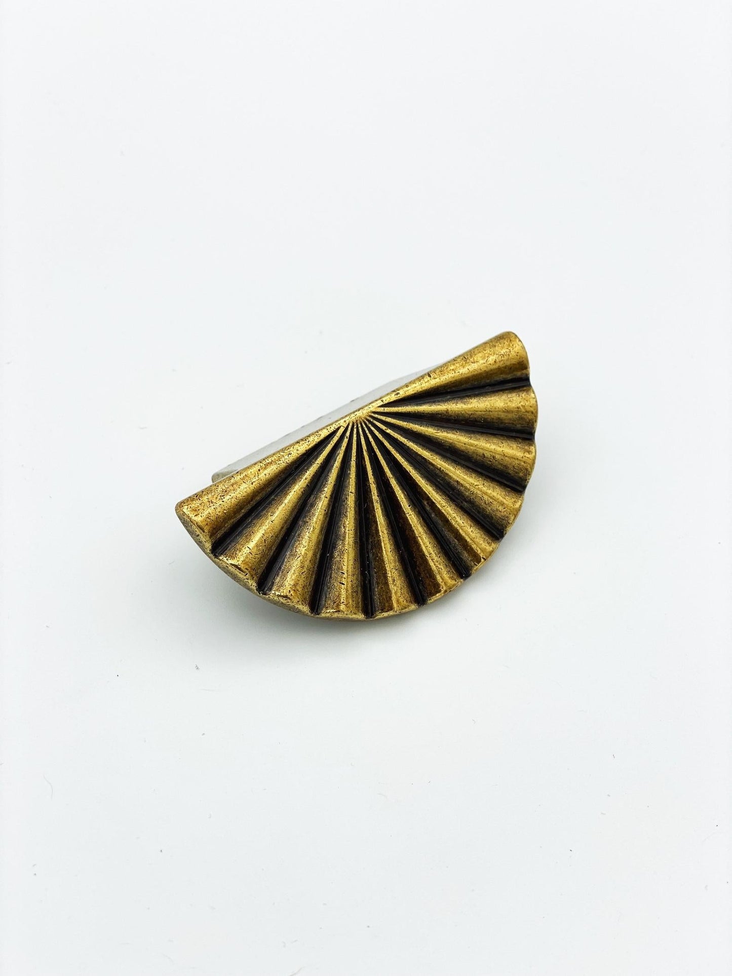 Reeded Antique Brass "Half-Daisy" Round Cabinet Knob - Euro • Knobs