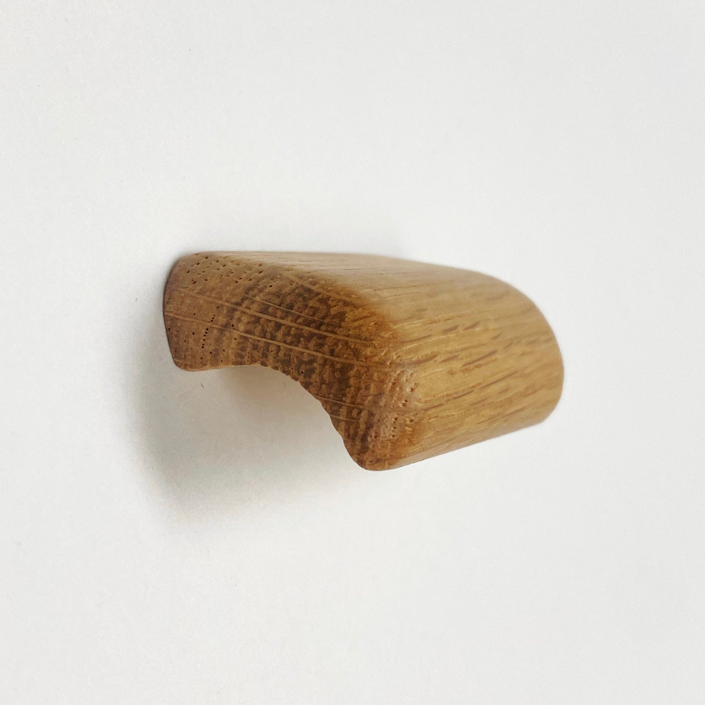 Lacquered Oak "Glove" Wood Drawer Handles - Euro • Knobs