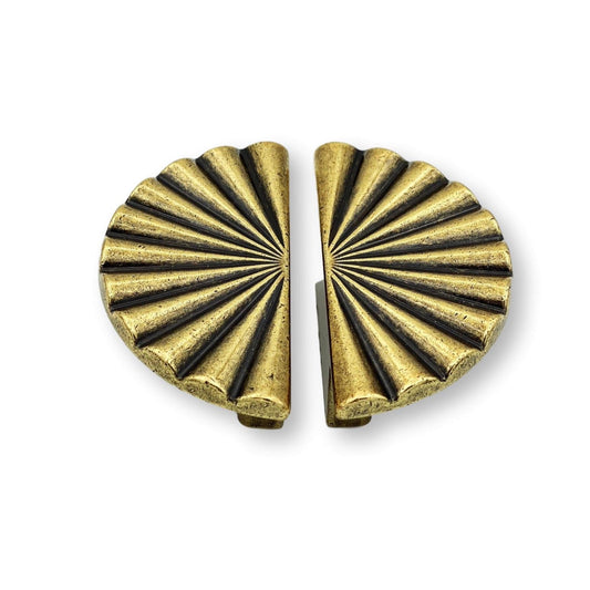 Reeded Antique Brass "Half-Daisy" Round Cabinet Knob - Euro • Knobs